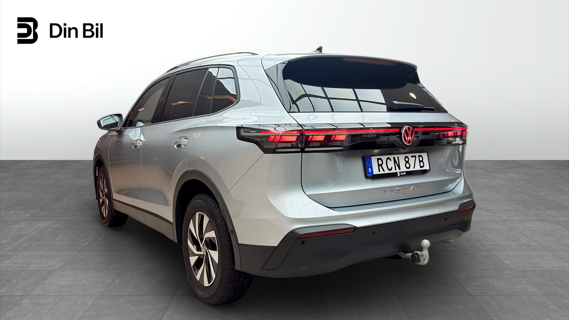 Volkswagen Tiguan RCN87B