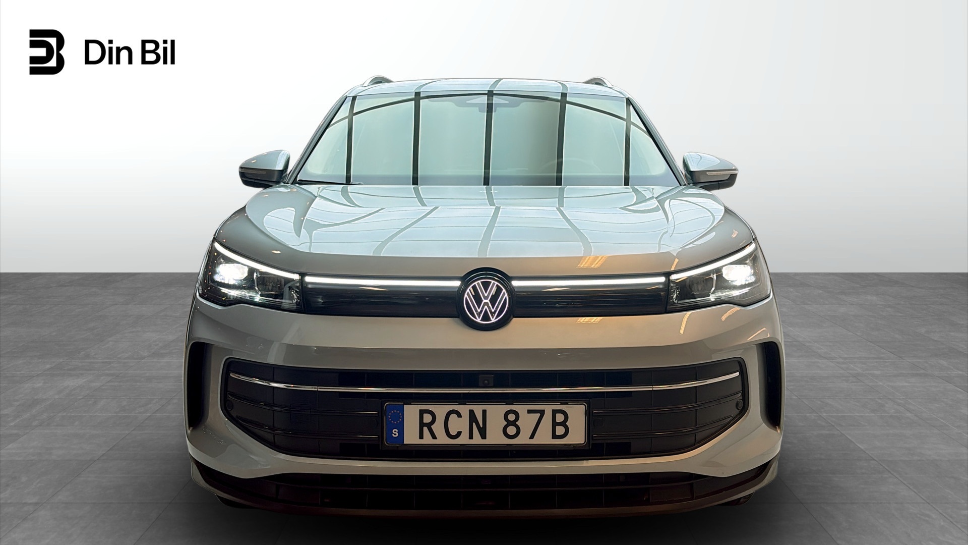 Volkswagen Tiguan RCN87B