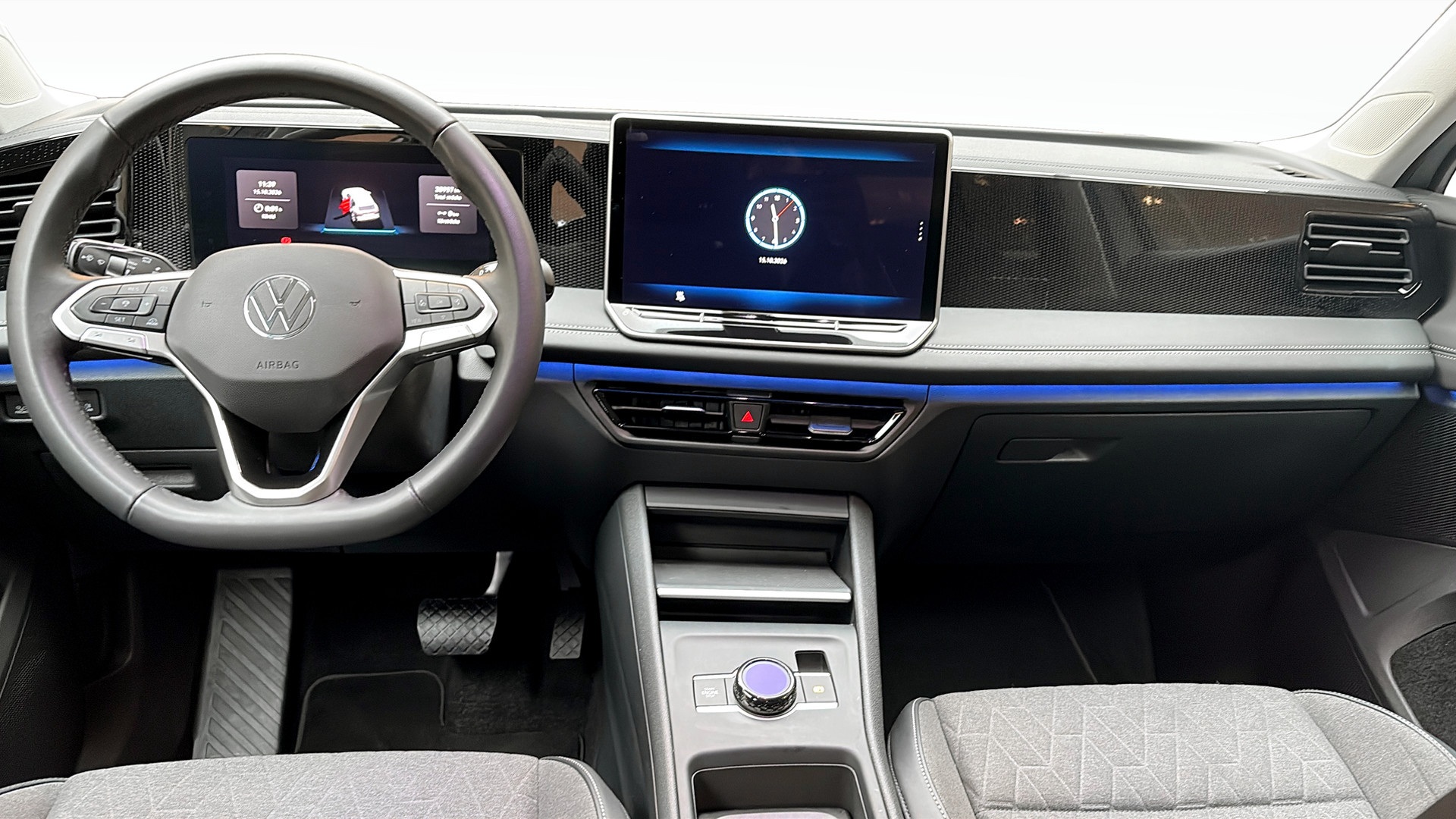 Volkswagen Tiguan RCN87M