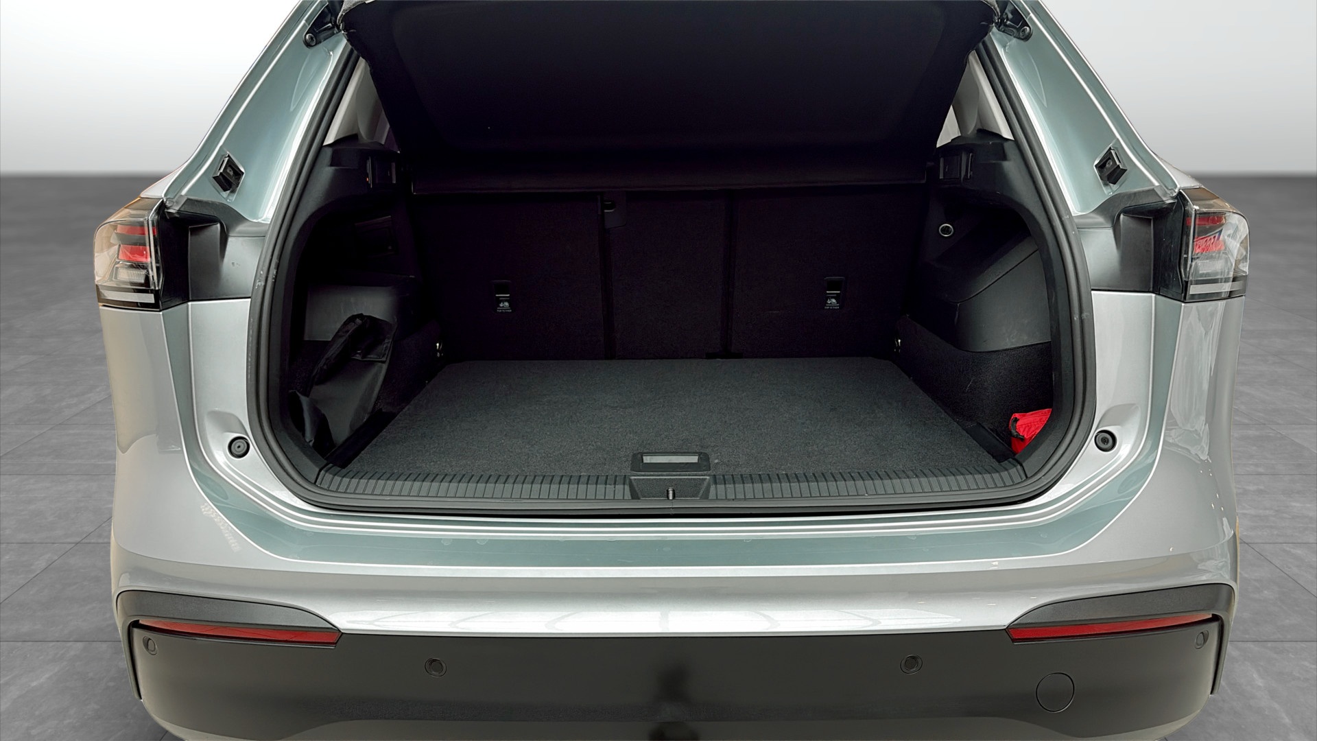 Volkswagen Tiguan RCN87M