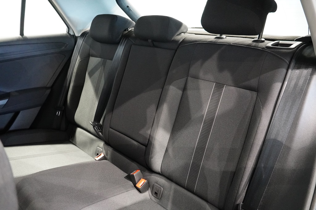 Volkswagen T-Roc RCR02B