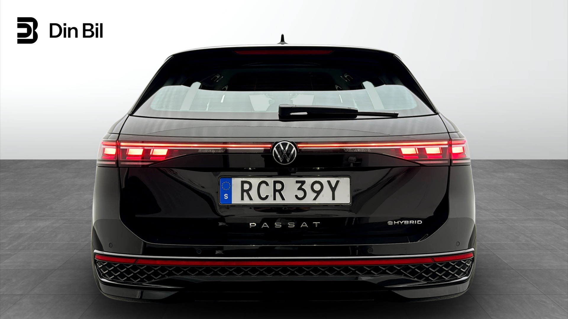 Volkswagen Passat RCR39Y