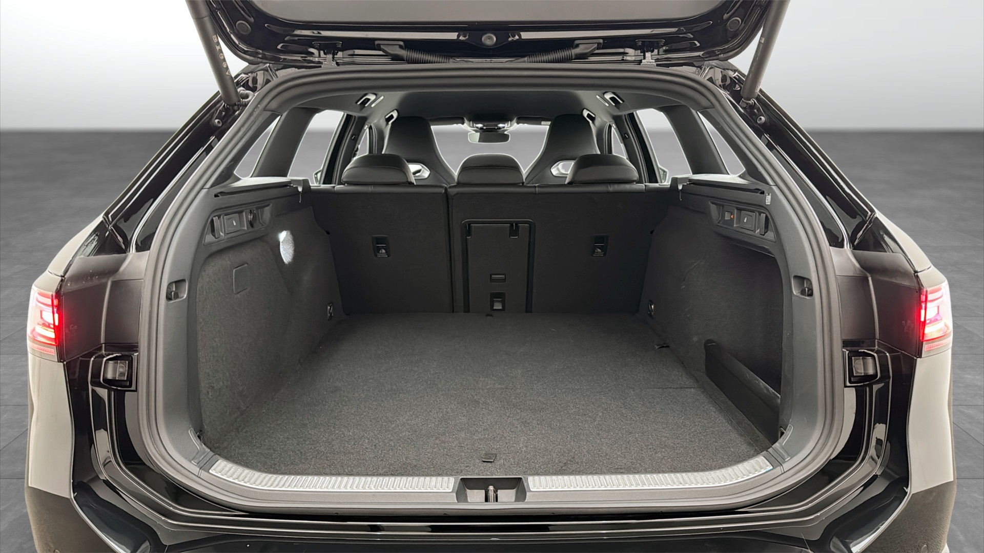 Volkswagen Passat RCR39Y