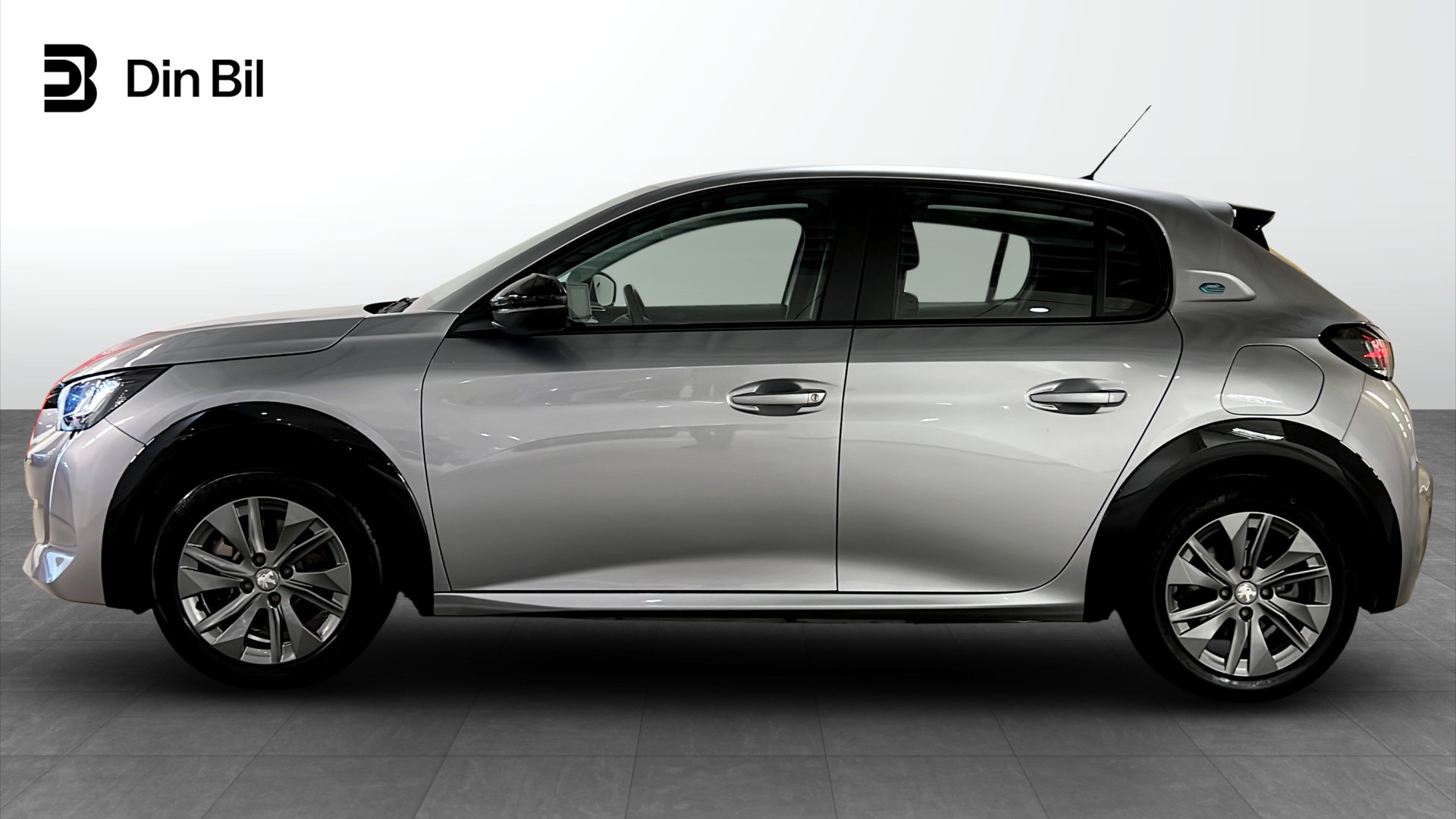 Peugeot e-208 RCR46J