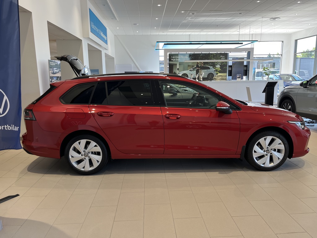 Volkswagen Golf Sportscombi RCS03H
