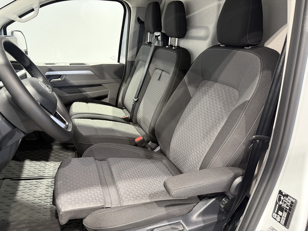 Volkswagen T7 RCS90E