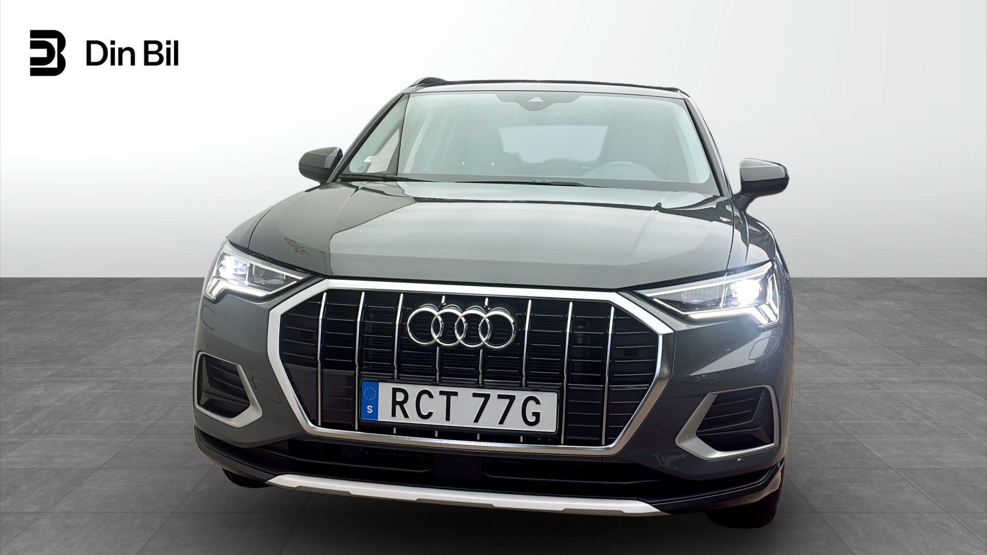 Audi Q3 RCT77G