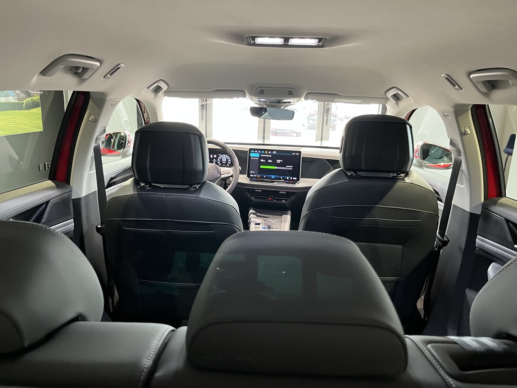 Volkswagen Passat RCU24J