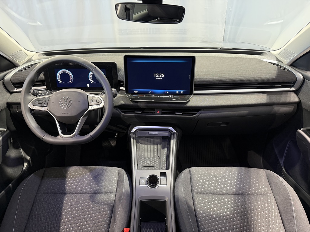 Volkswagen T-Roc RCW25S