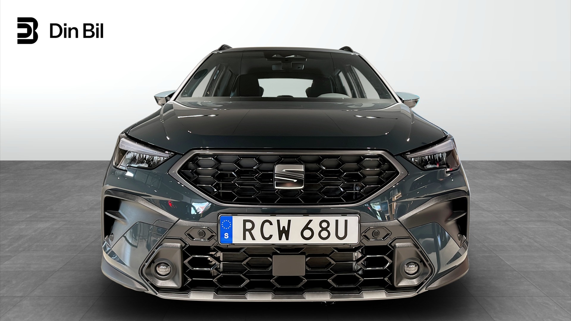 SEAT Arona RCW68U