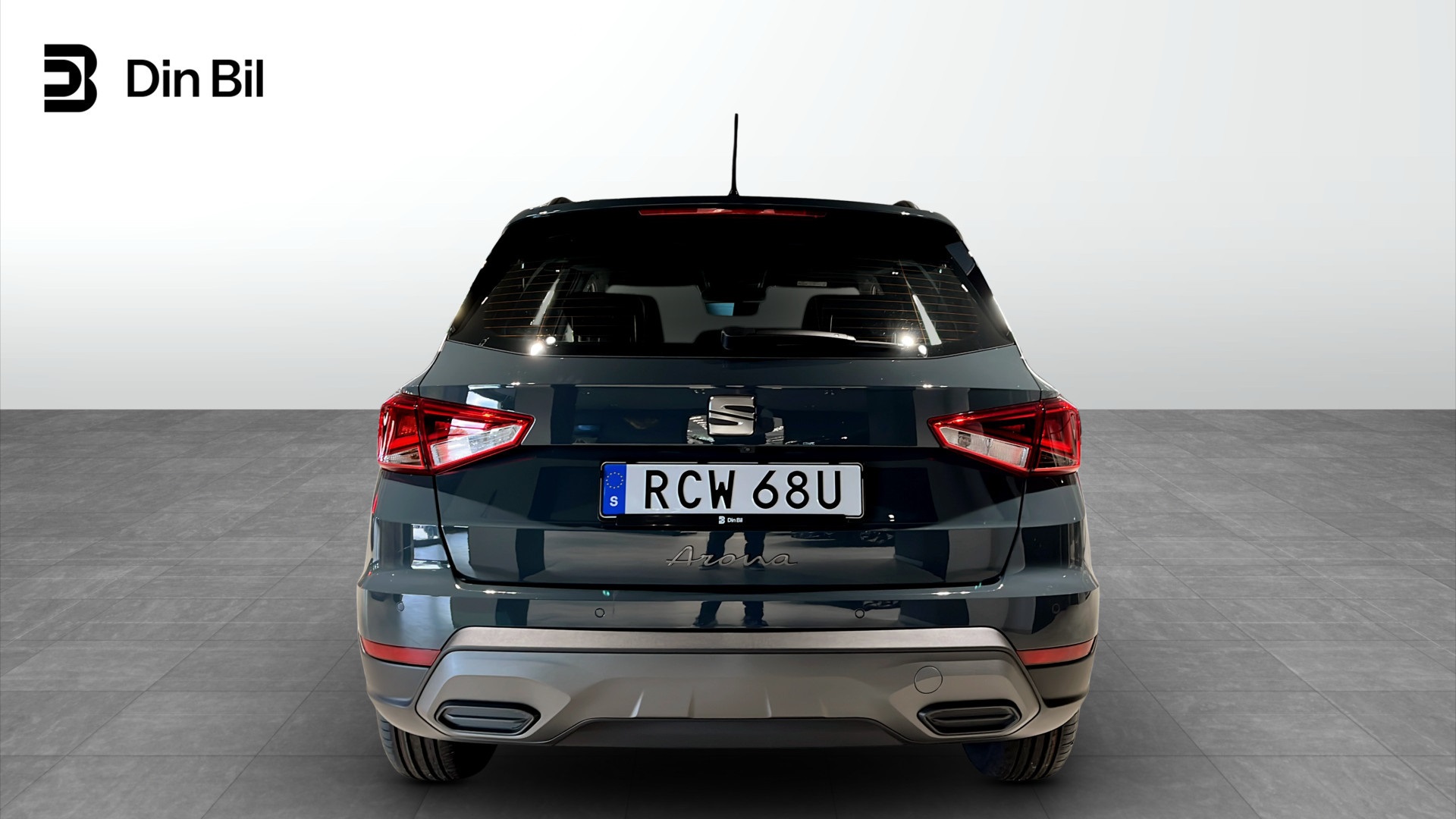SEAT Arona RCW68U