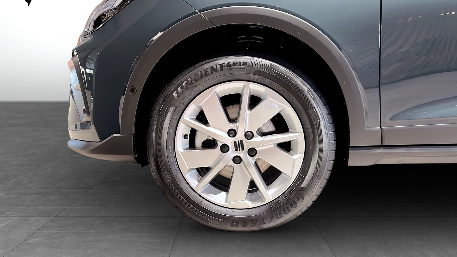 SEAT Arona RCW68U