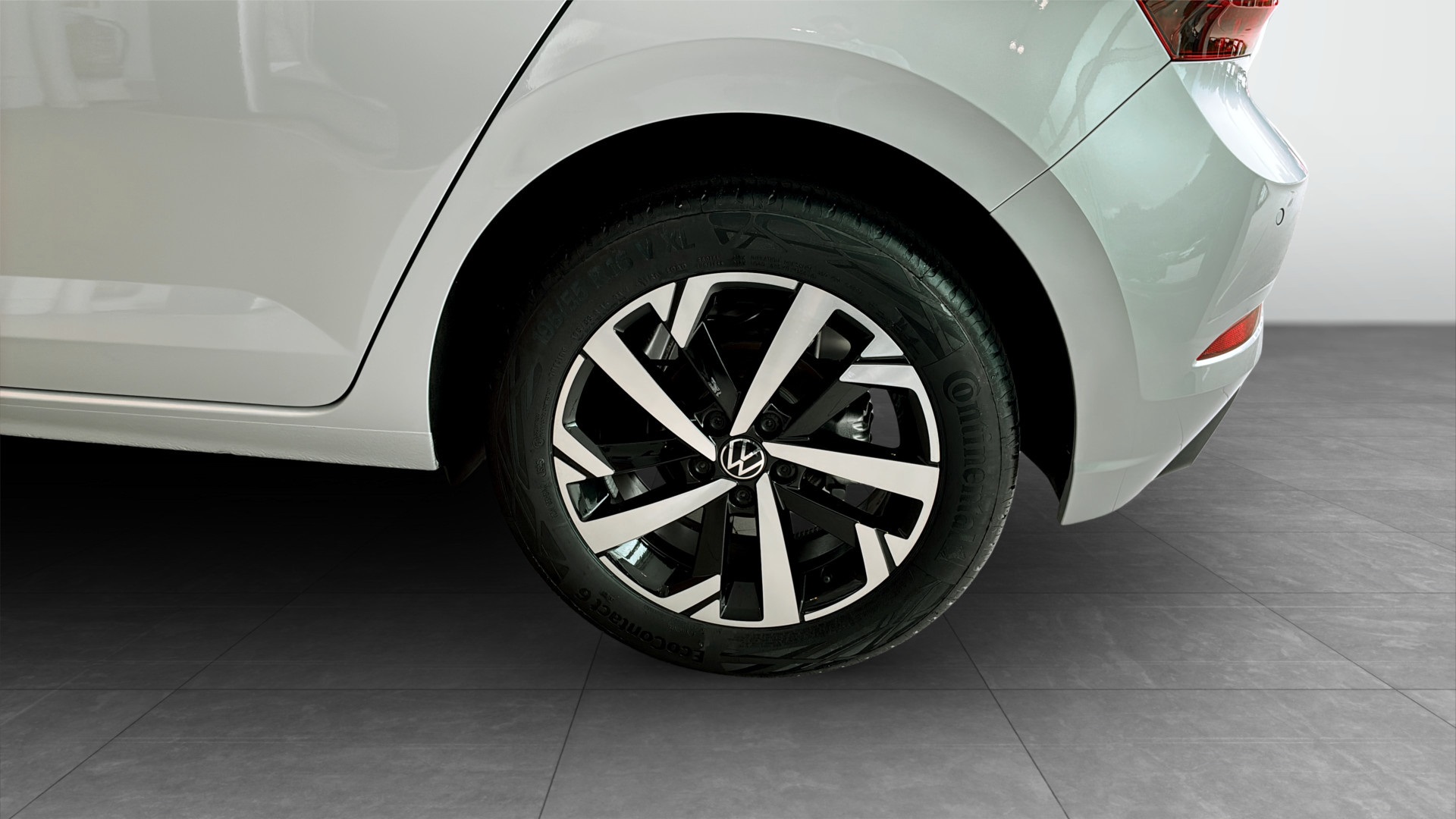 Volkswagen Polo RCX19W