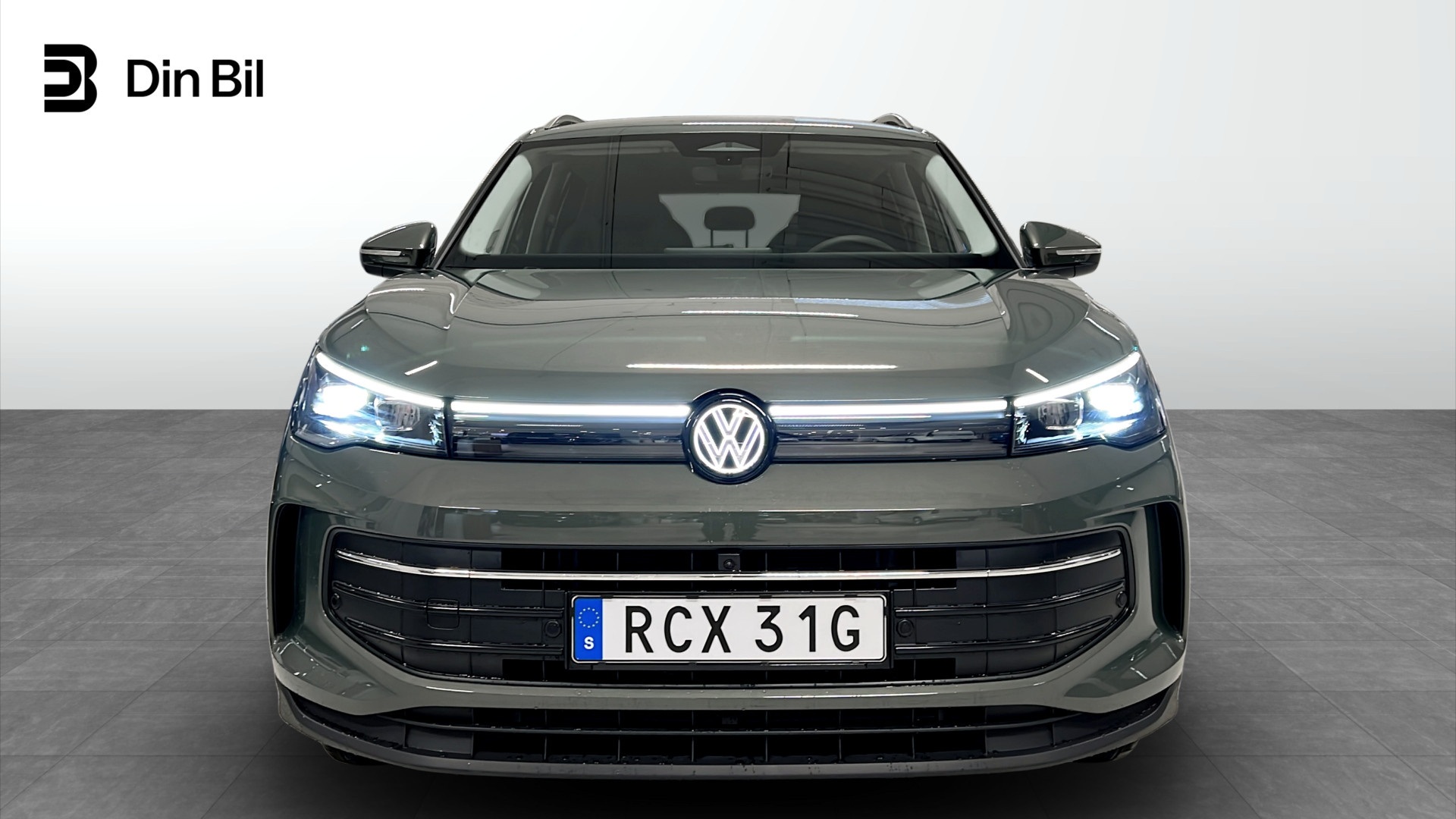 Volkswagen Tiguan RCX31G