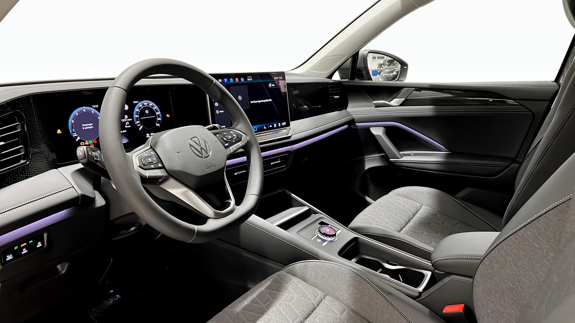 Volkswagen Tiguan RCX31G