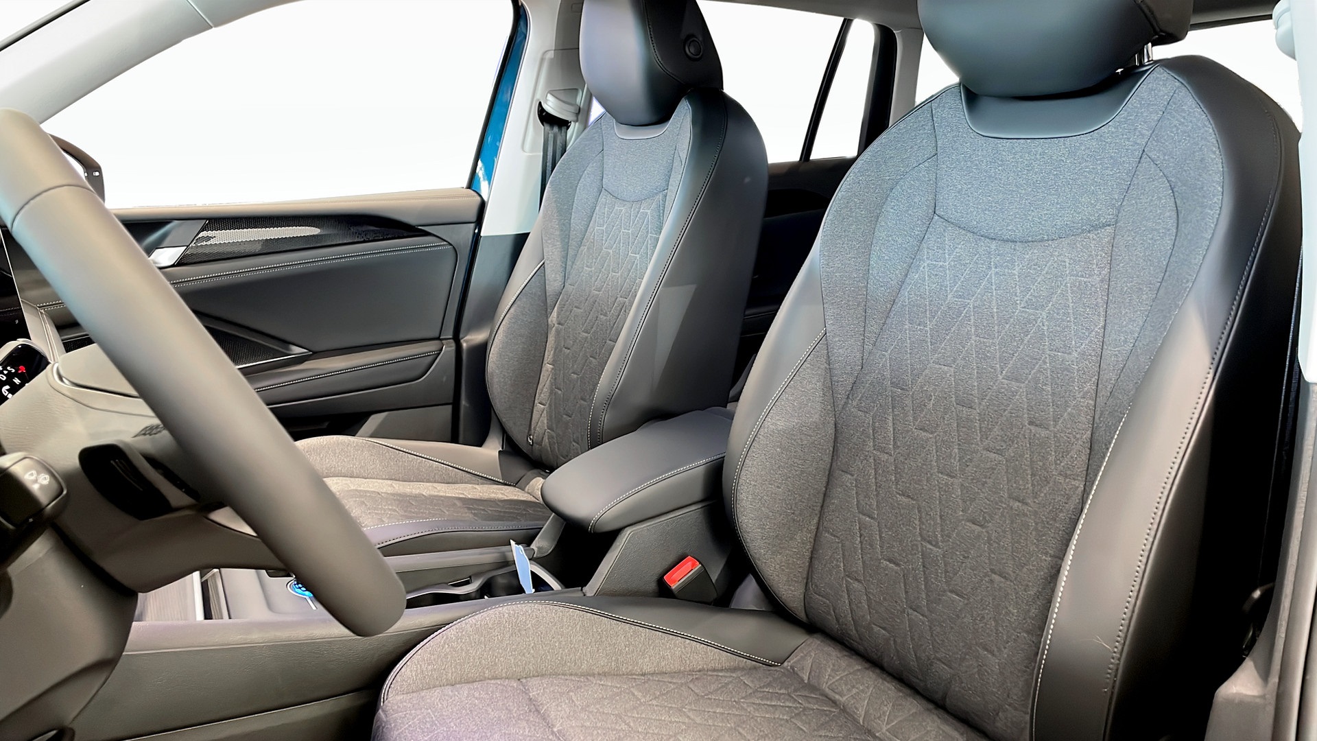Volkswagen Tiguan RCX31H