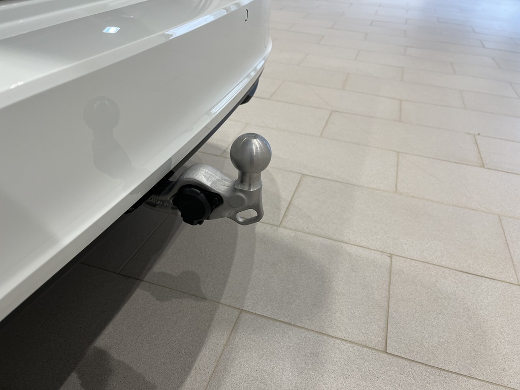 Skoda Superb RCX89B