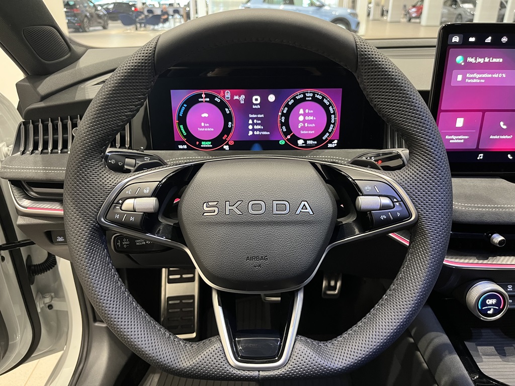 Skoda Superb RCX89B