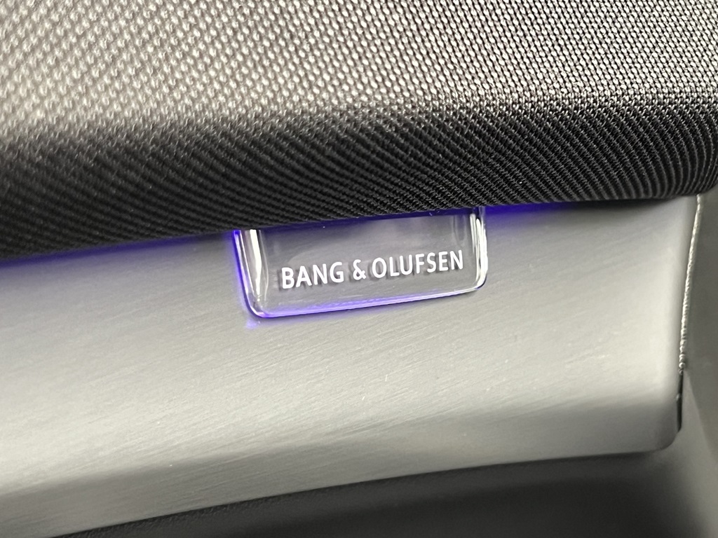 Audi Q7 RCX94W
