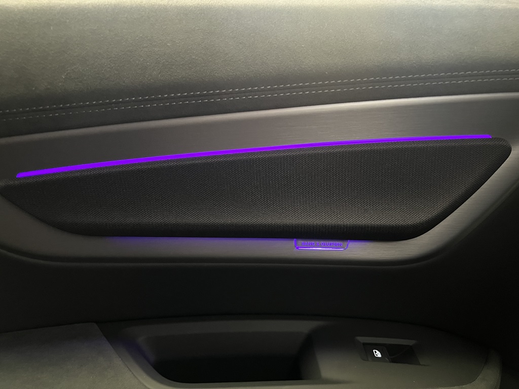 Audi Q7 RCX94W
