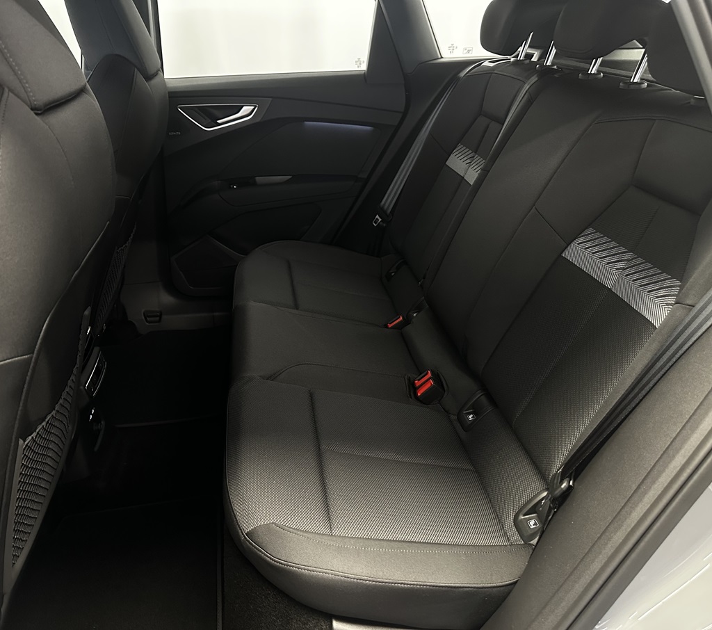 Audi Q4 e-tron RCX99M