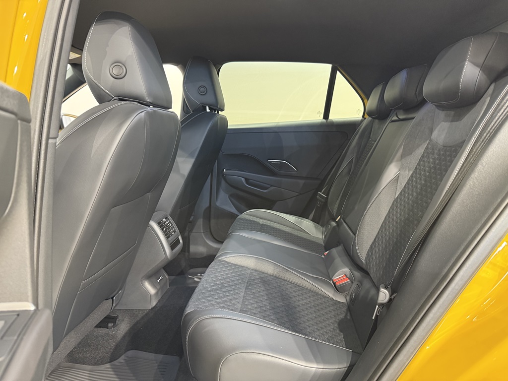 Volkswagen T-Roc RCY25F