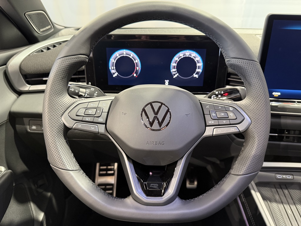 Volkswagen T-Roc RCY25F