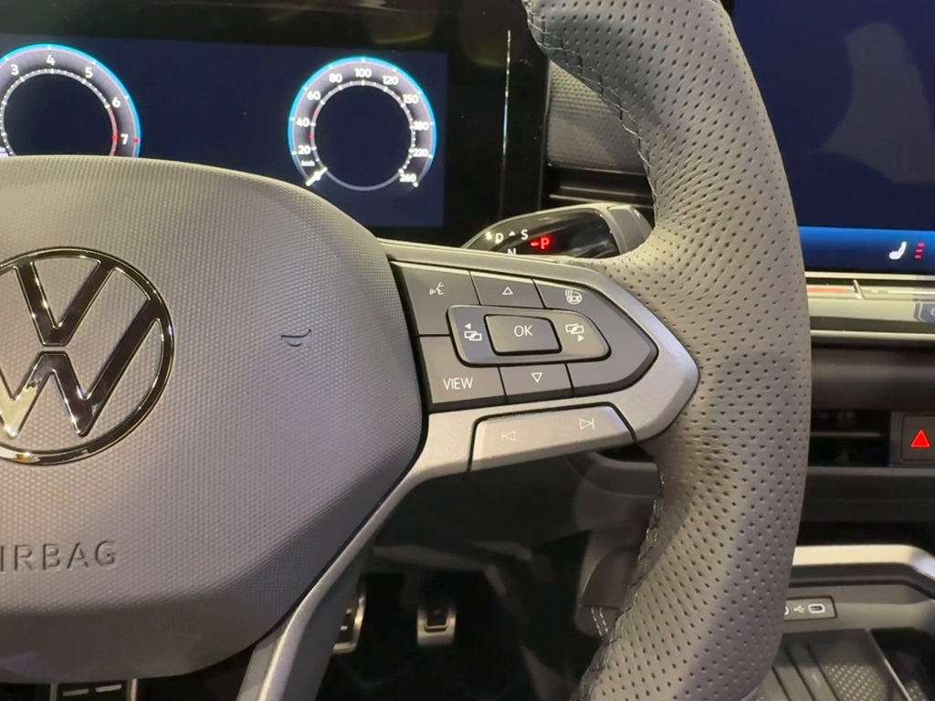 Volkswagen T-Roc RCY25F