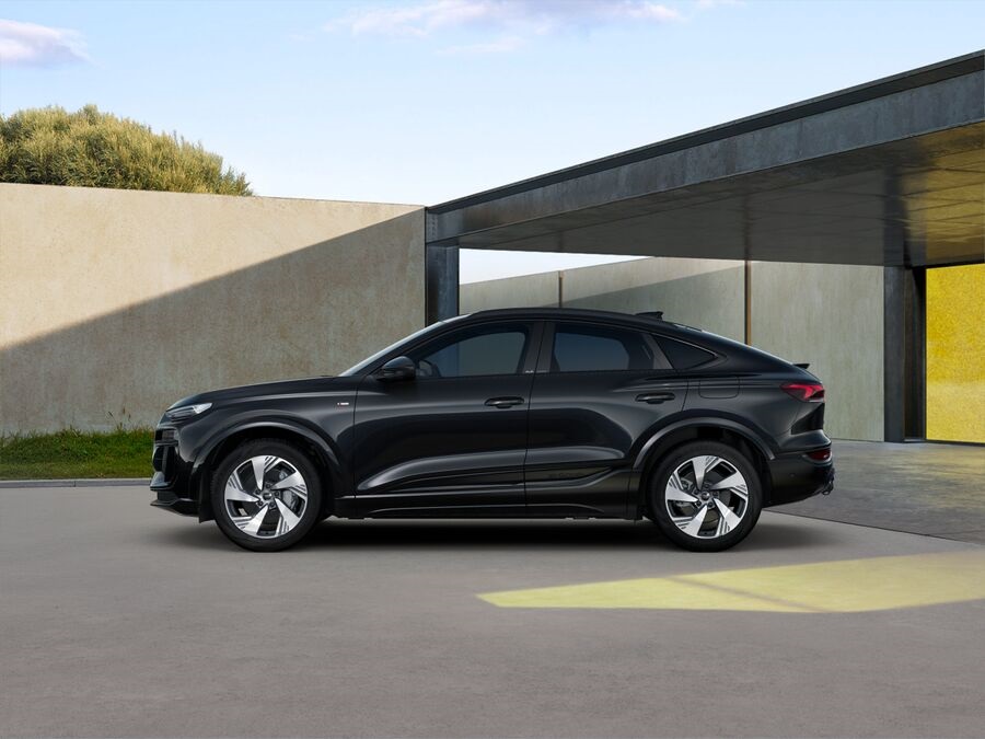 Audi Q6 e-tron RCY26H