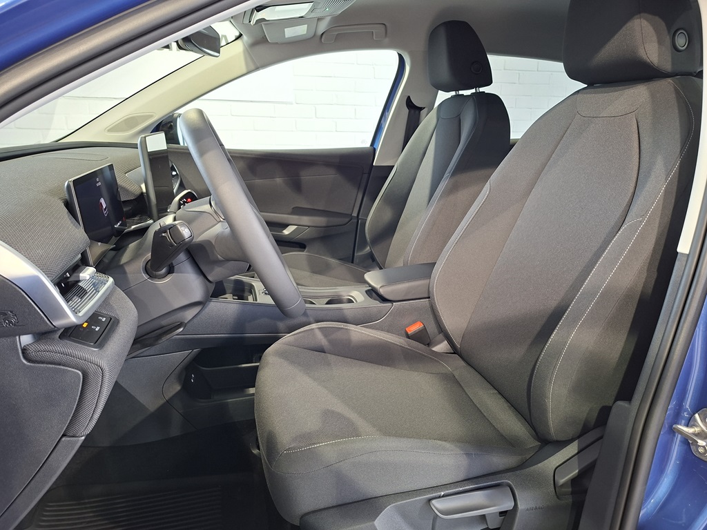 Volkswagen Polo RCY49H