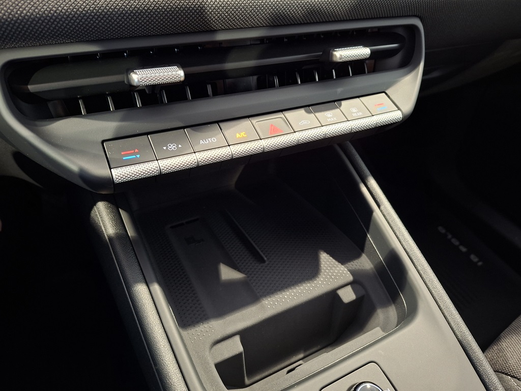 Volkswagen Polo RCY49H