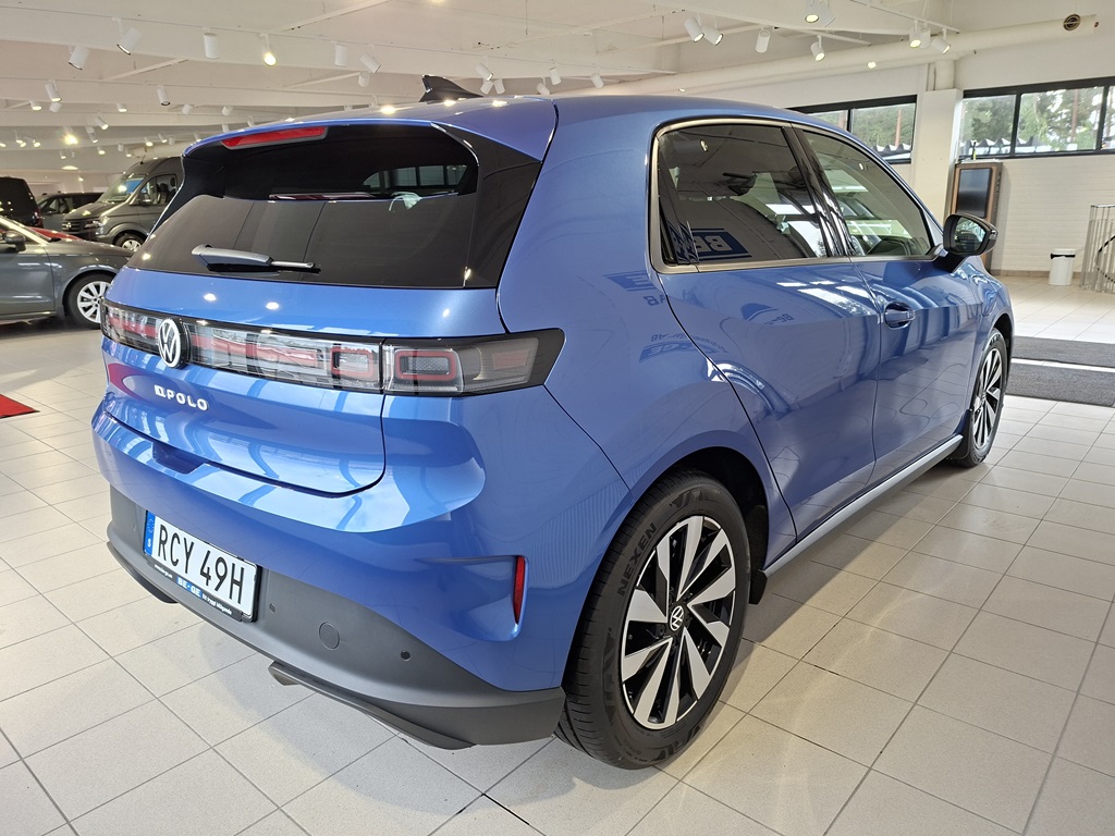 Volkswagen Polo RCY49H
