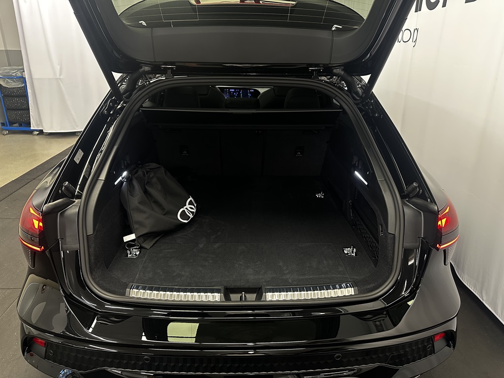 Audi A6 allroad quattro RCY60Y