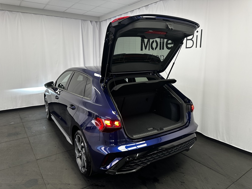 Audi A3 Sportback RCZ99S