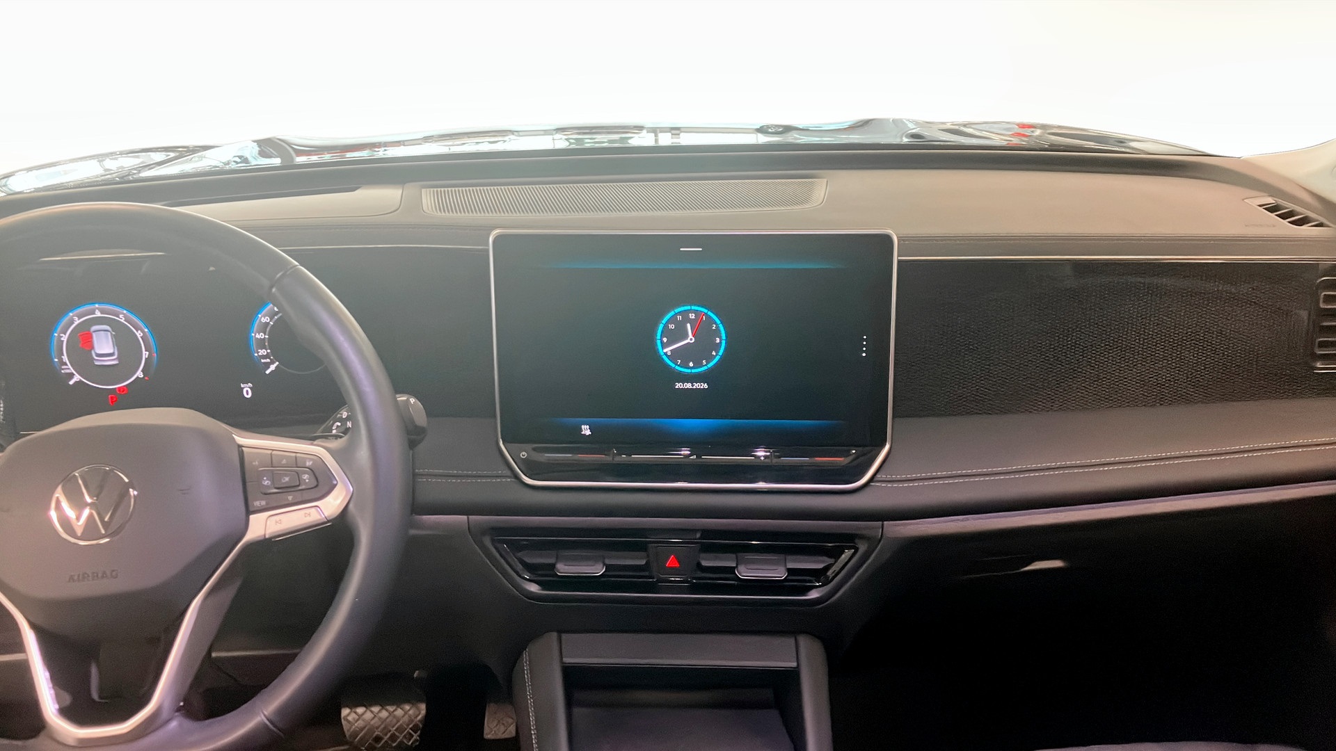 Volkswagen Tiguan RDH57L