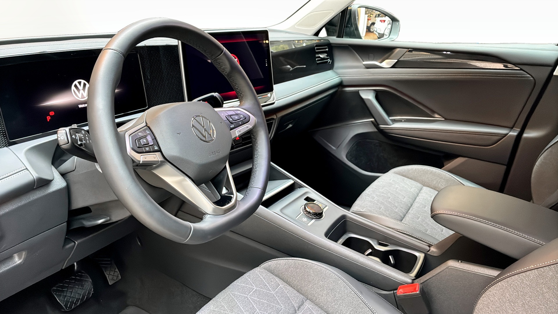 Volkswagen Tiguan RDL94C
