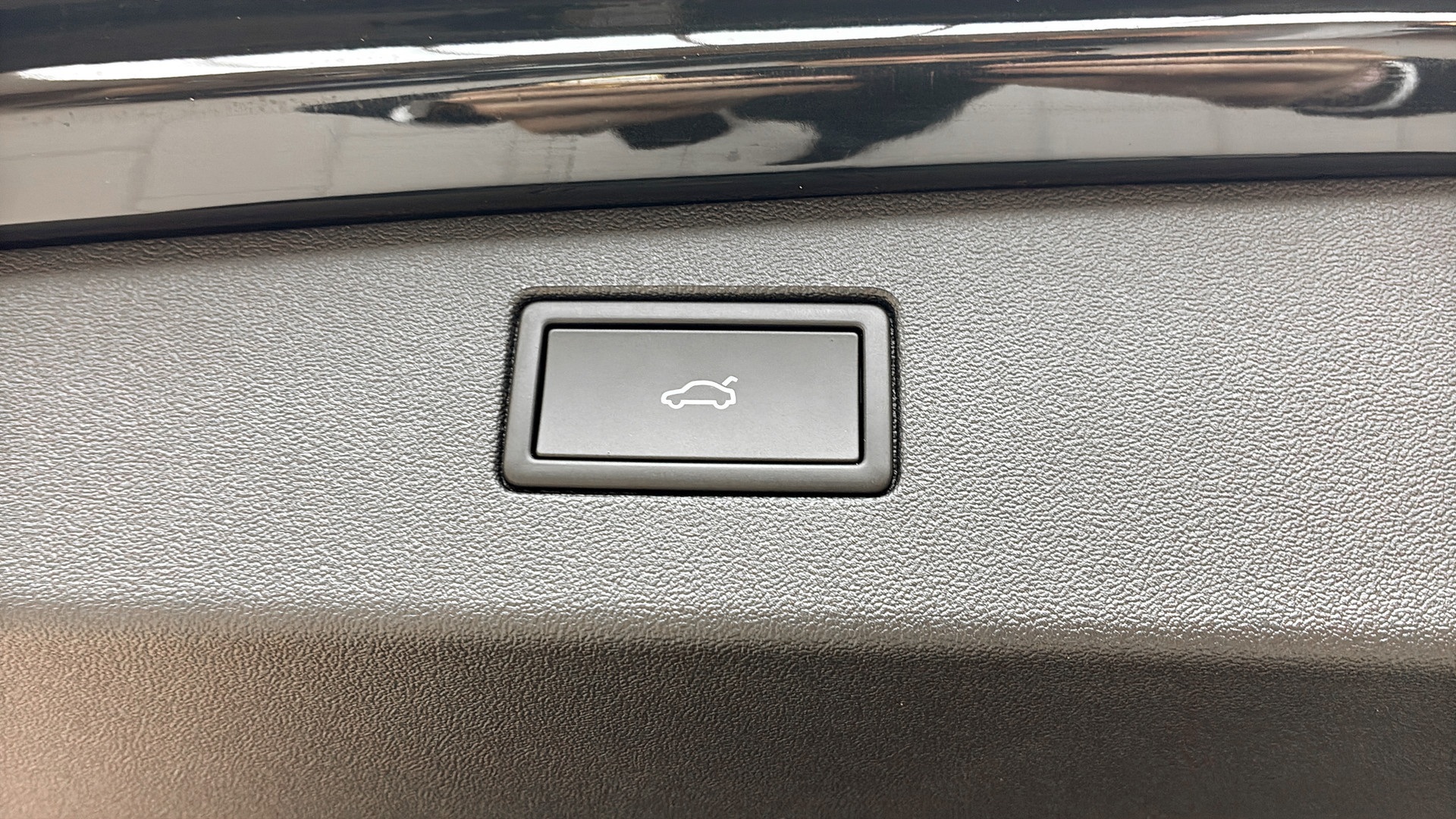 Volkswagen Tiguan RDL94C