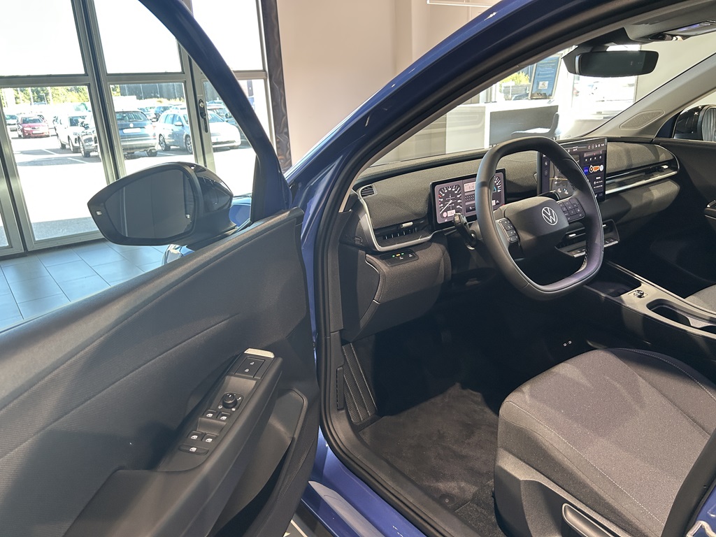 Volkswagen Polo REJ12G