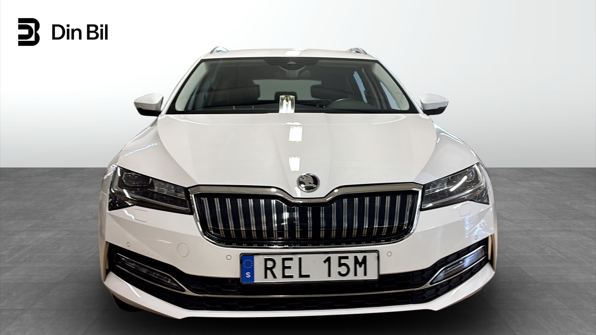 Skoda Superb Combi REL15M