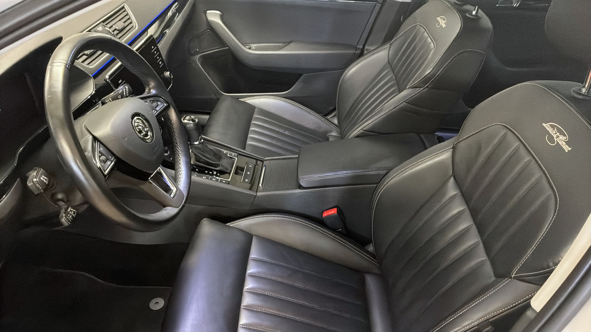 Skoda Superb Combi REL15M