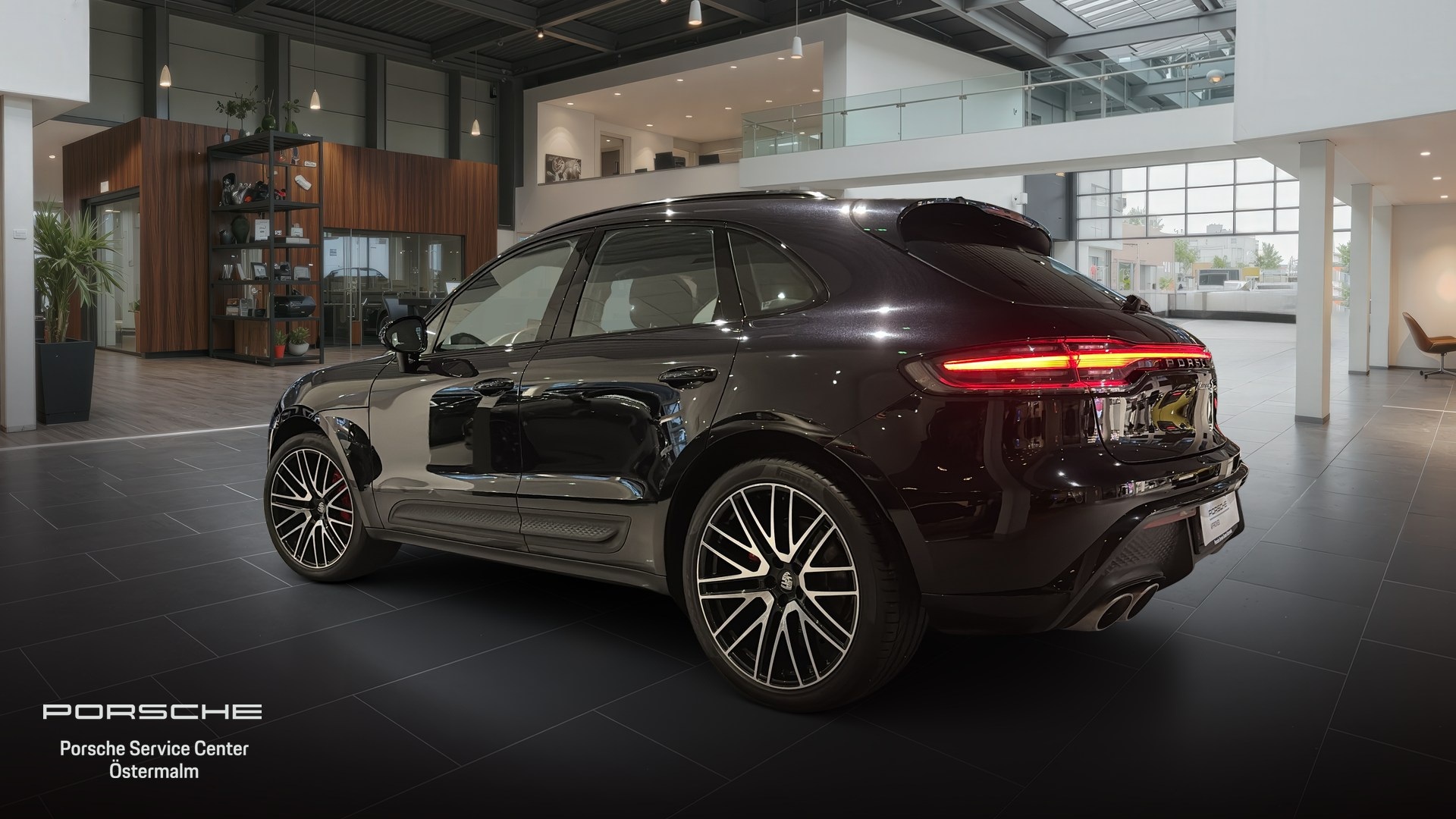 Porsche Macan RER02B