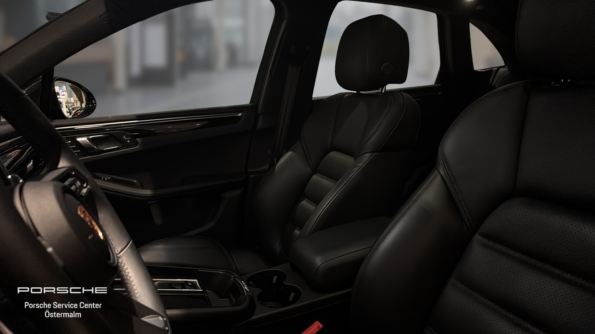 Porsche Macan RER02B