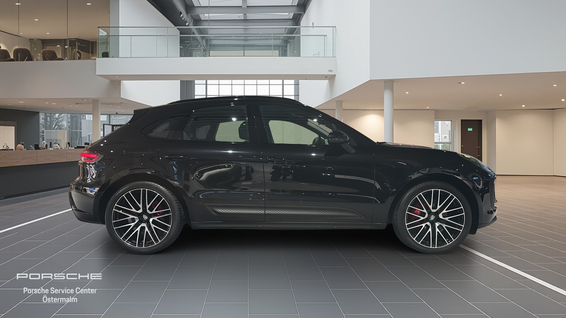 Porsche Macan RER02B