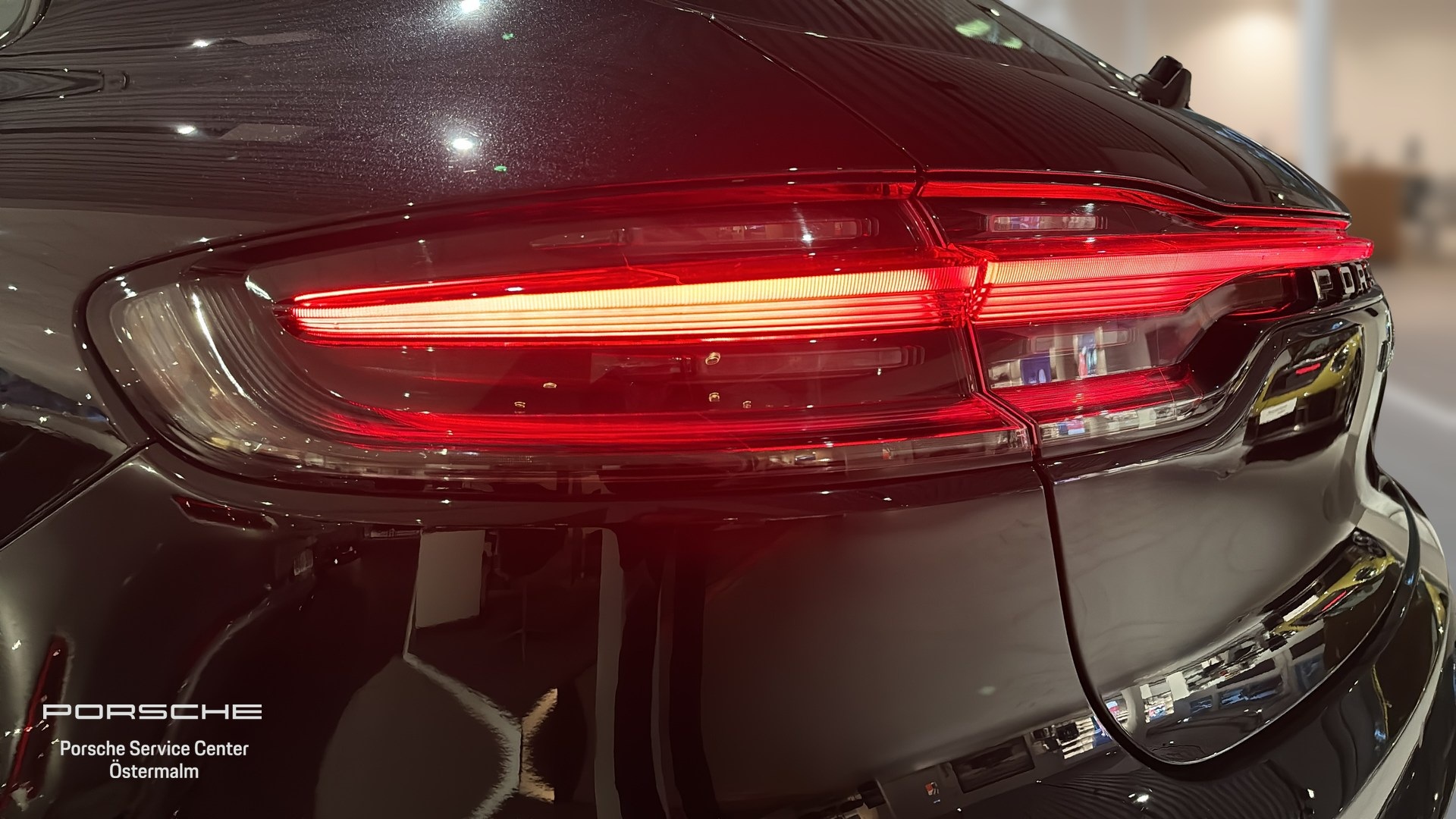 Porsche Macan RER02B