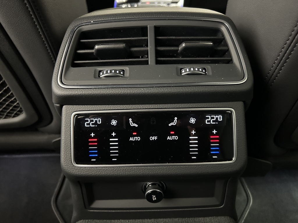 Audi A6 Avant RFF93A