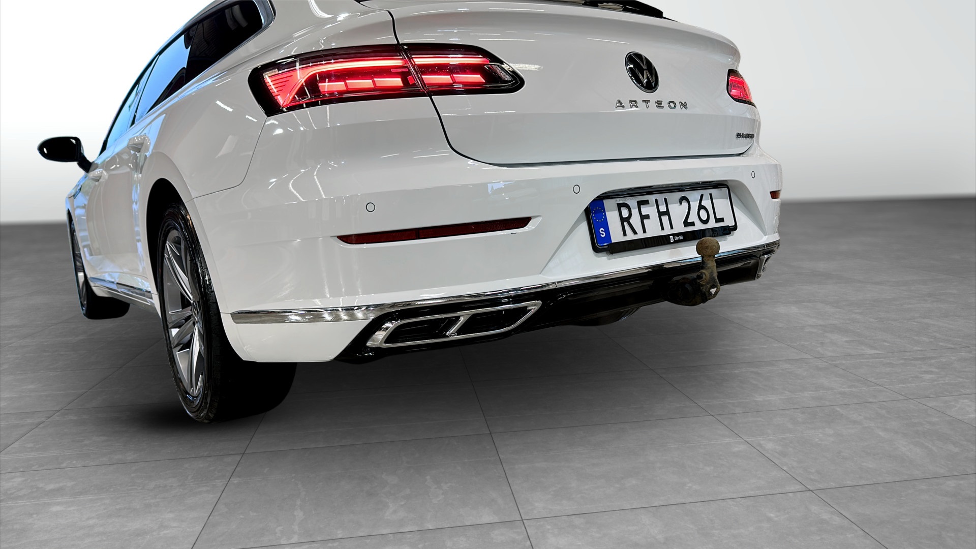 Volkswagen Arteon Shooting Brake RFH26L