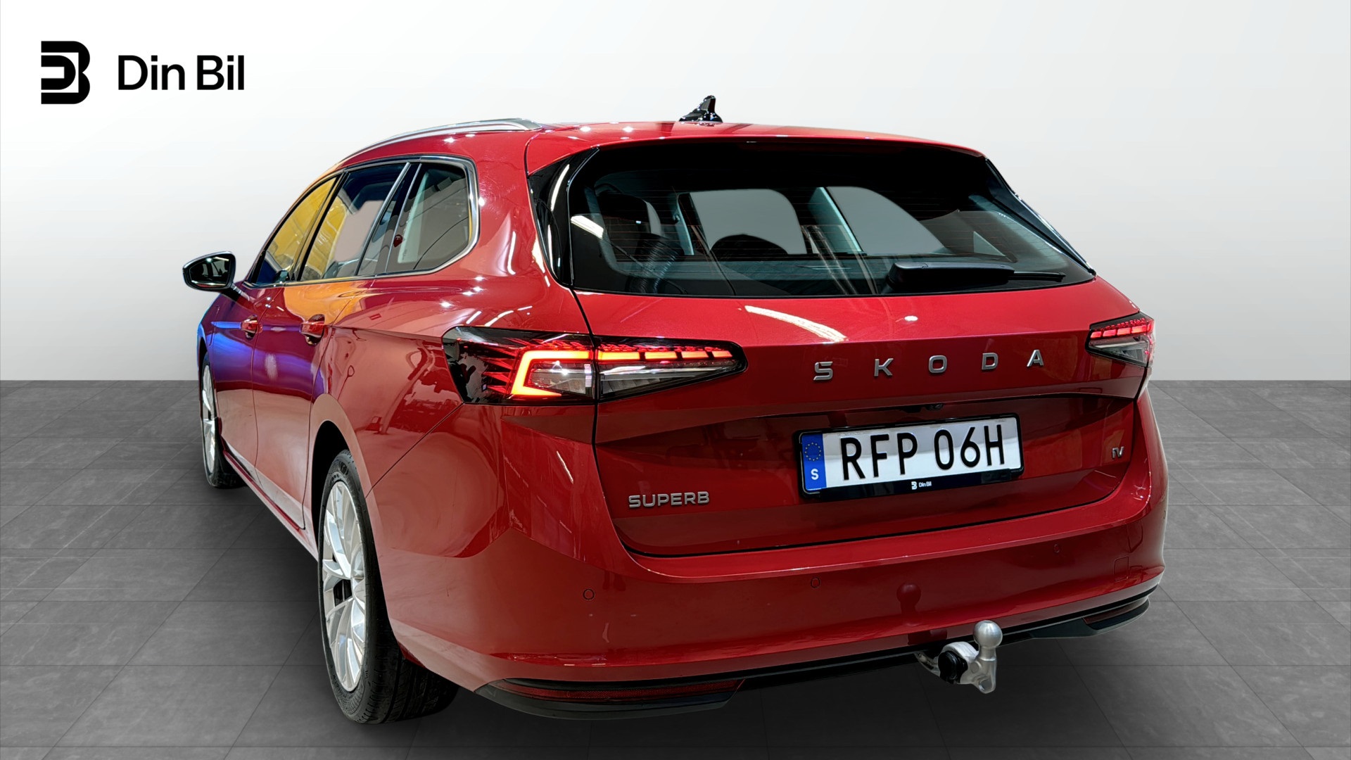 Skoda Superb Combi RFP06H