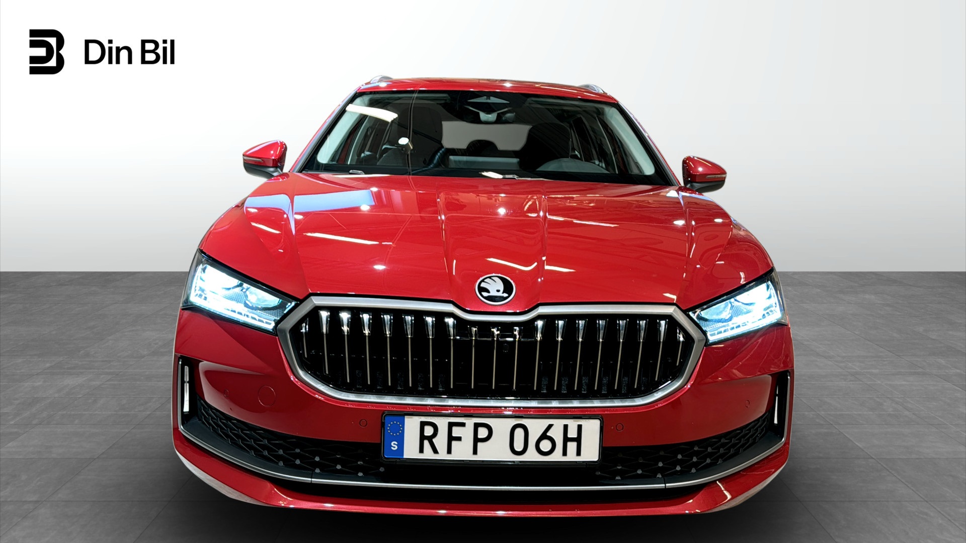 Skoda Superb Combi RFP06H