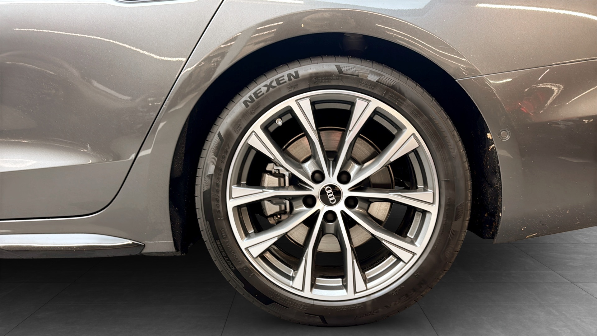 Audi A6 Avant RFP57S