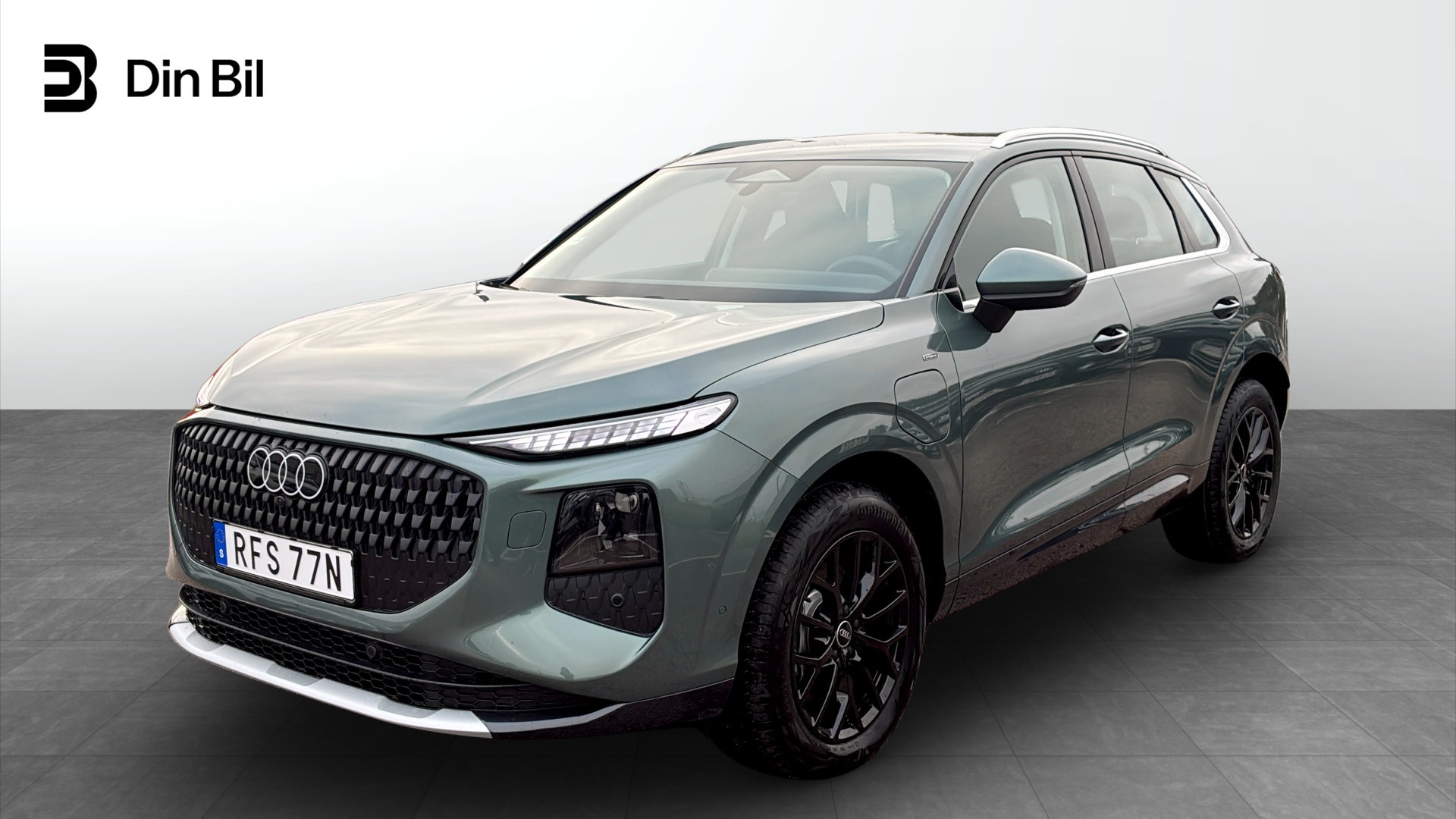 Audi Q3 RFS77N